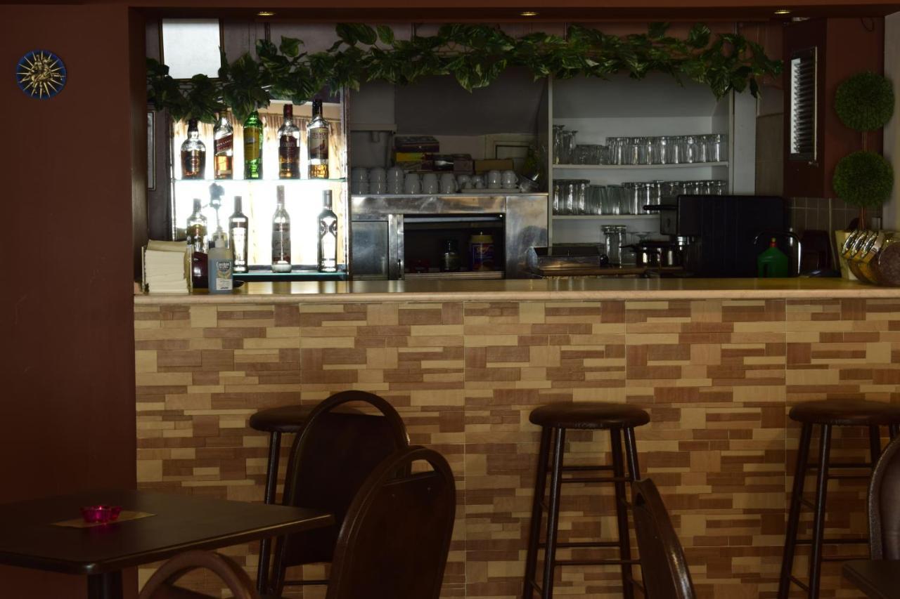 Hotel Hellinis Florina Bagian luar foto