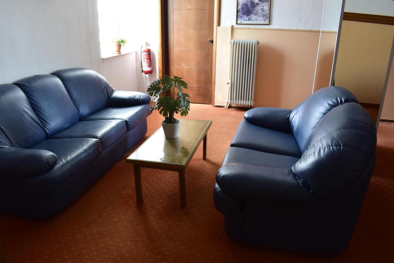 Hotel Hellinis Florina Bagian luar foto
